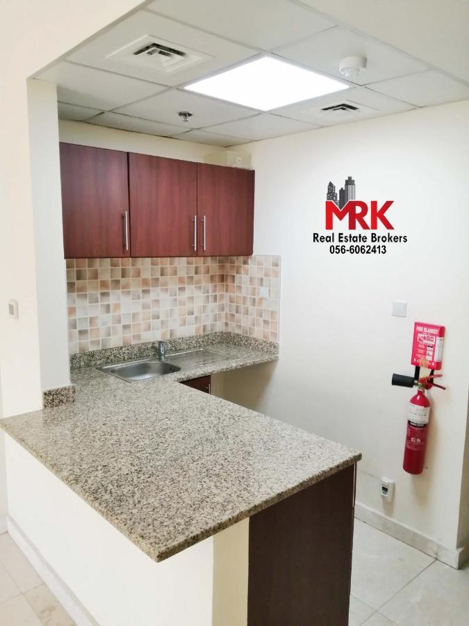 Studio Apartment Dubai Exterior photo
